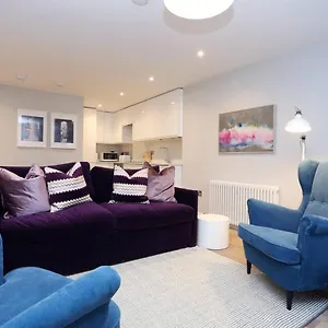  Apartment Joivy Vibrant Near Calton Hill